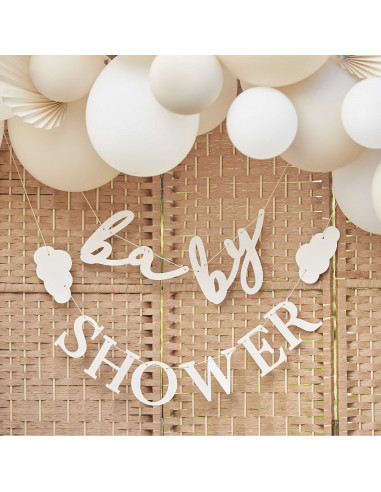 guirlande-baby-shower-beige-mixte-deco-salle-mur